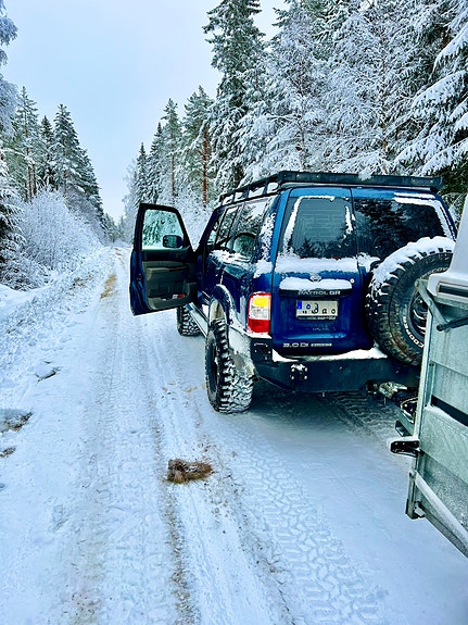 Nissan Patrol 4 of 16