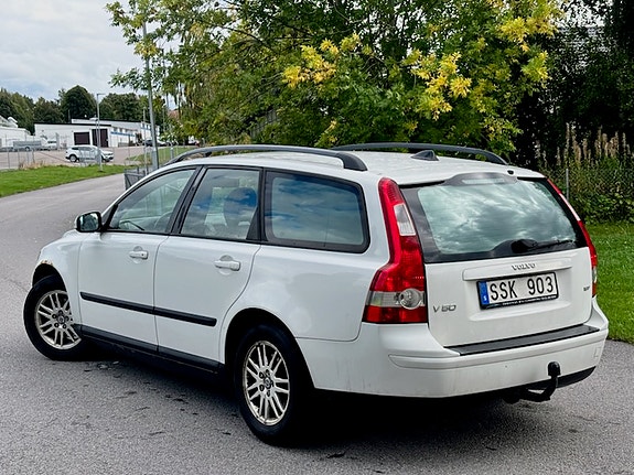 Volvo V50 4 of 7