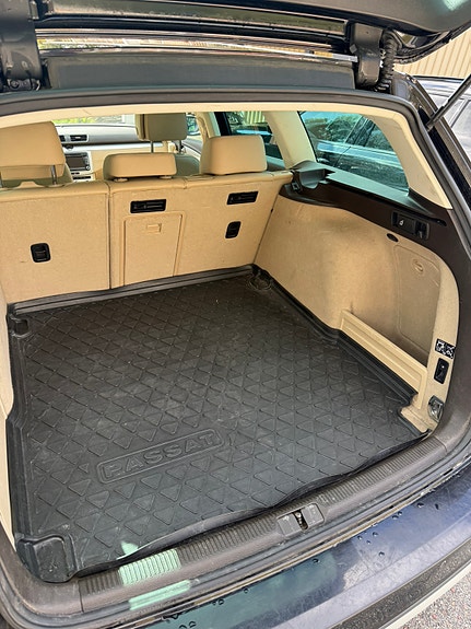 Volkswagen Passat Alltrack 7 of 7