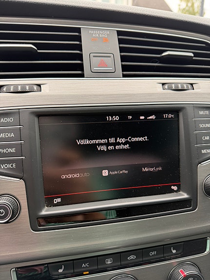 Volkswagen Golf VII 7 of 12
