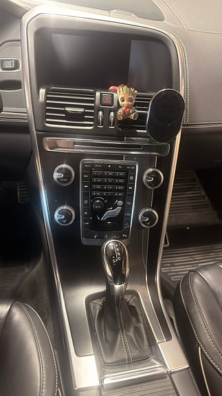 Volvo XC60 7 of 10