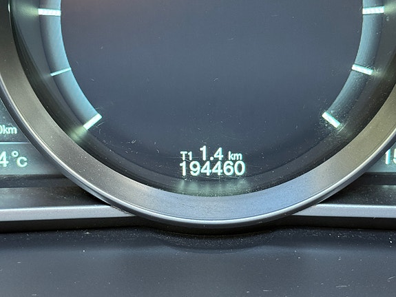Volvo V40 16 of 20