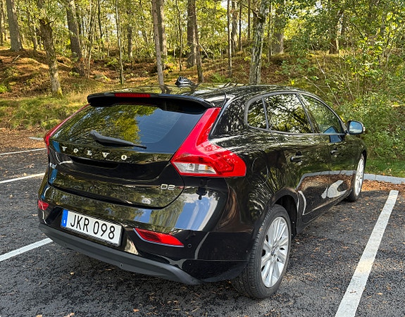 Volvo V40 7 of 20