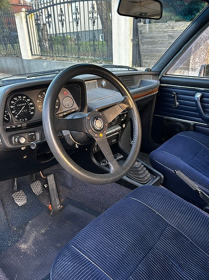 BMW 525 11 of 13