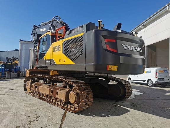 Volvo EC 530 EL 2 of 15