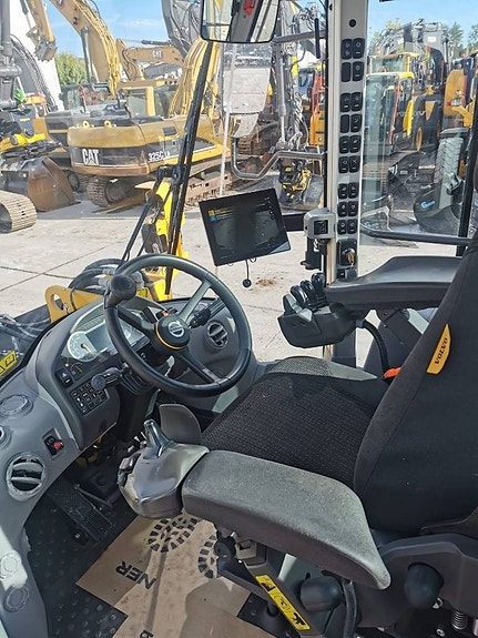 Volvo L 120 H 6 of 14