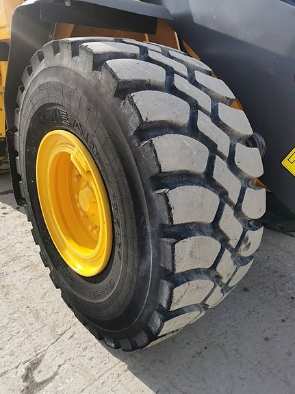 Volvo L 120 H 8 of 14
