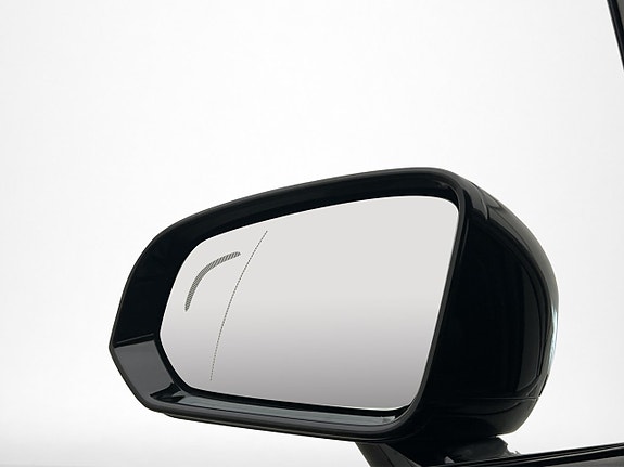 Volvo V90 10 of 30