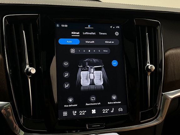 Volvo V90 25 of 30