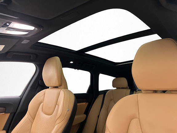 Volvo V90 13 of 30
