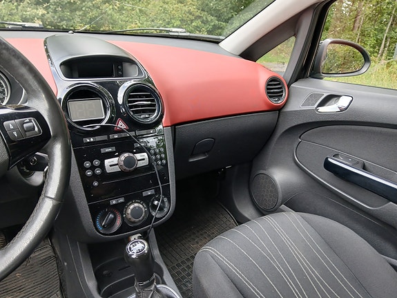 Opel Corsa 6 of 8