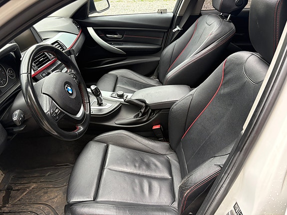 BMW 328i 8 of 9