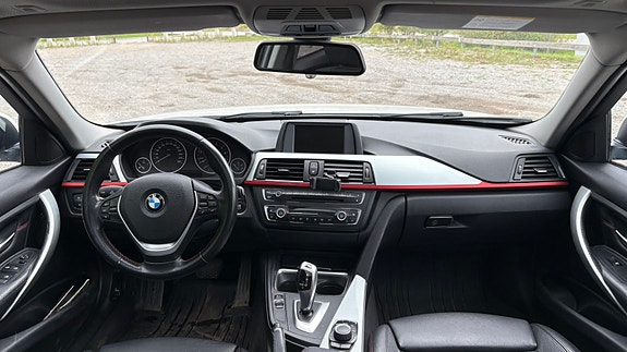 BMW 328i 5 of 9