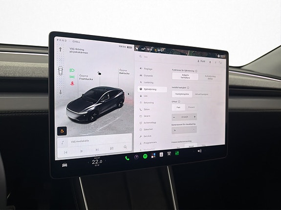 Tesla Model Y 20 of 30