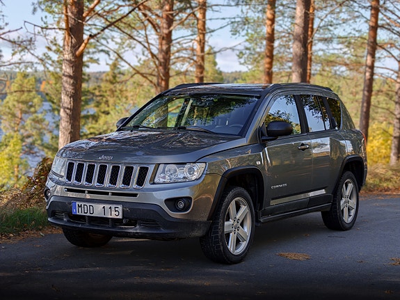 Jeep Compass 3 of 9