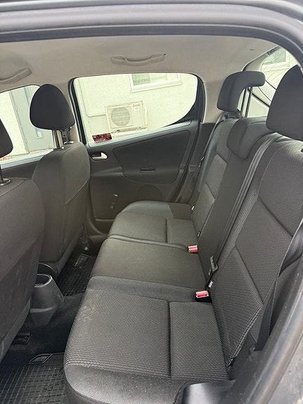 Peugeot 207 5 of 5