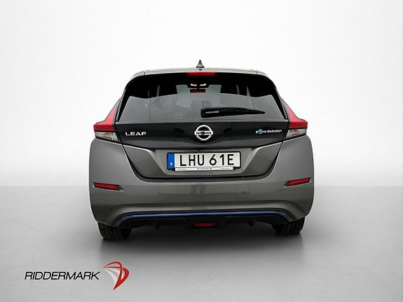 Nissan Leaf 7 of 30
