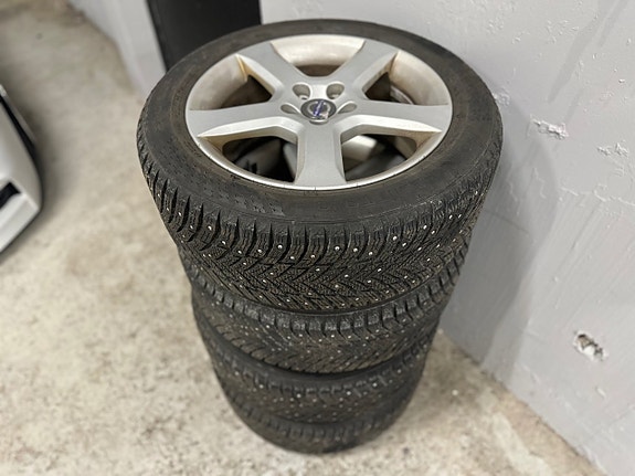 Volvo V70 25 of 26
