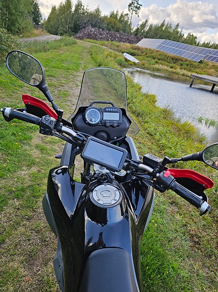 Yamaha XT660Z Ténéré 4 of 8