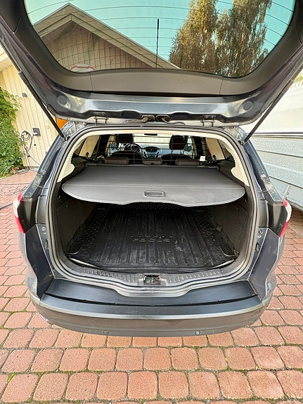 Ford Focus 12 of 12