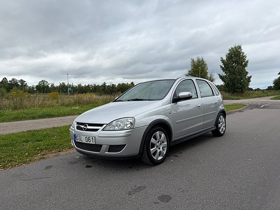 Opel Corsa 2 of 14