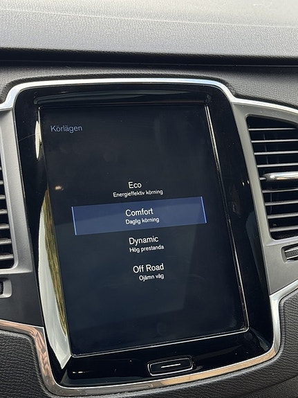 Volvo XC90 21 of 25