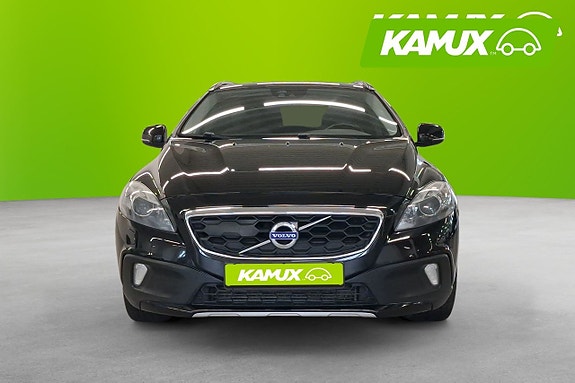 Volvo V40 Cross Country 6 of 16