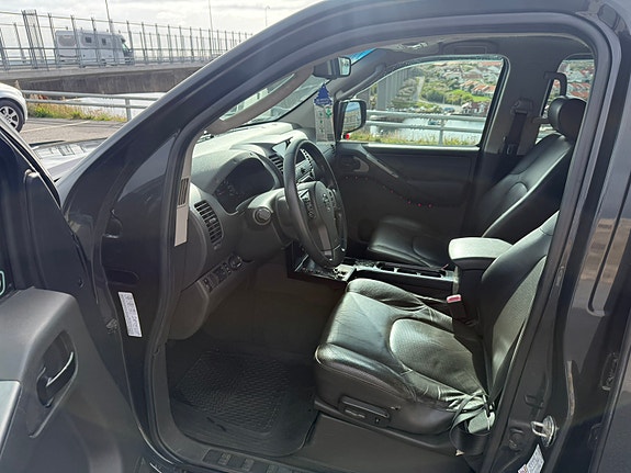 Nissan Navara 5 of 7