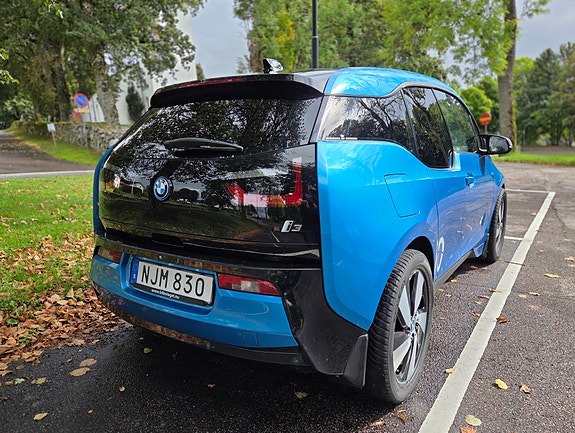 BMW i3 9 of 15