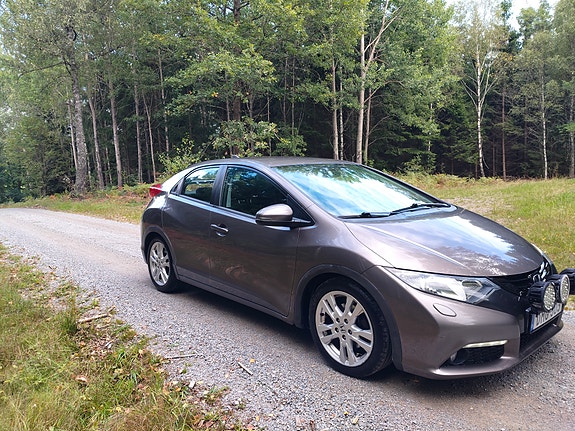 Honda Civic 2 of 5