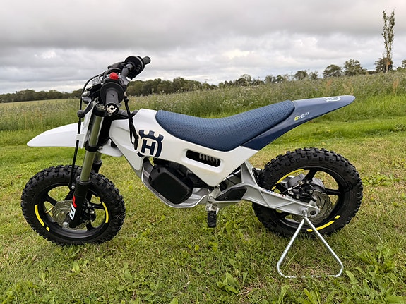 Husqvarna Ee2 2 of 5