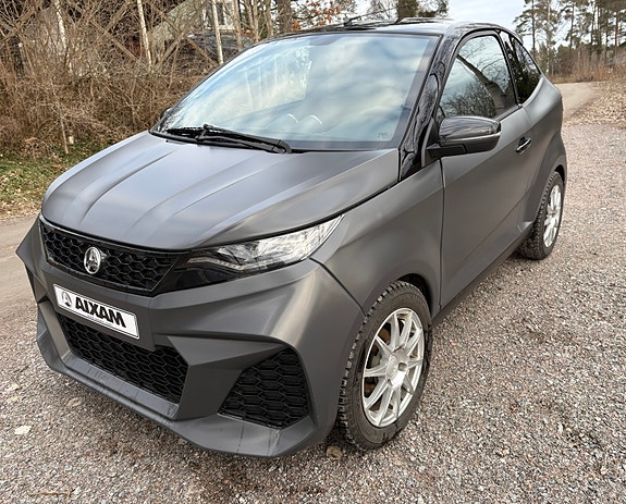 Aixam GTI S10 2 of 5
