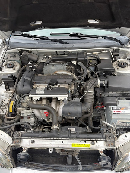 Volvo S40 8 of 9