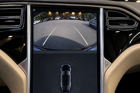 Tesla Model S 14 of 15