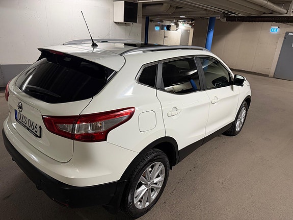 Nissan Qashqai 3 of 16
