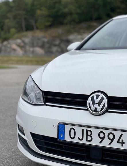 Volkswagen Golf VII 3 of 9