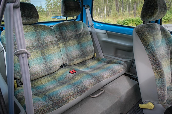 Renault Twingo 12 of 15