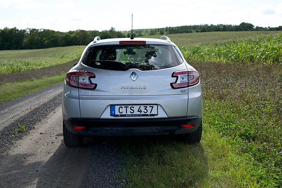 Renault Megane III 2 of 5