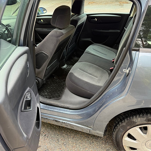 Citroen C4 6 of 9