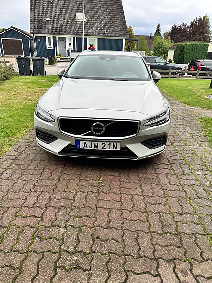 Volvo V60 3 of 13
