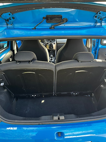 Peugeot 108 9 of 13