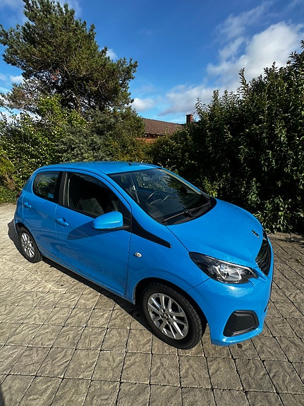 Peugeot 108 2 of 13