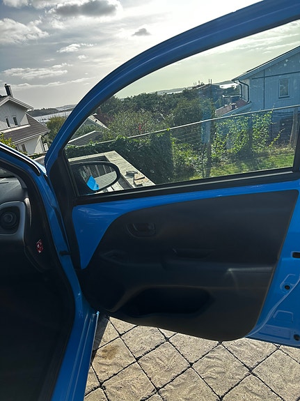 Peugeot 108 8 of 13