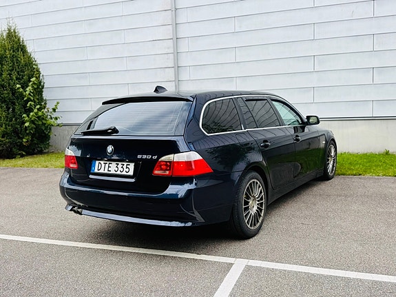 BMW 530d 3 of 12