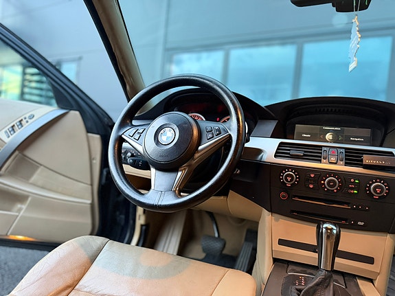 BMW 530d 6 of 12