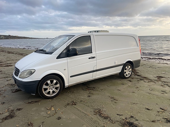 Mercedes-Benz Vito 111 2 of 30