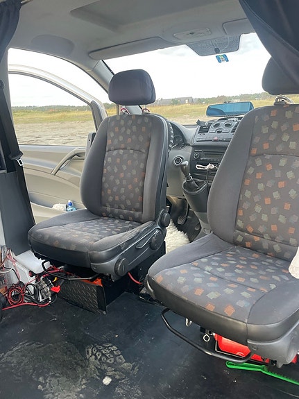Mercedes-Benz Vito 111 13 of 30