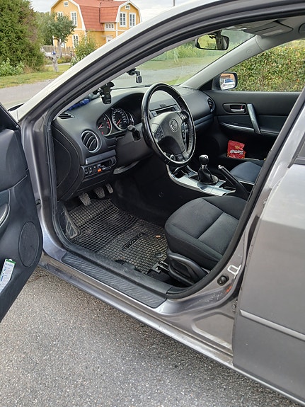 Mazda 6 4 of 5