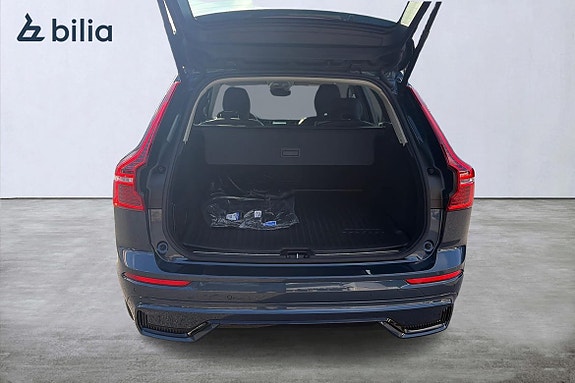 Volvo XC60 12 of 21