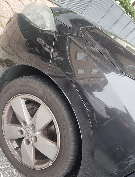 Renault Megane III 2 of 5